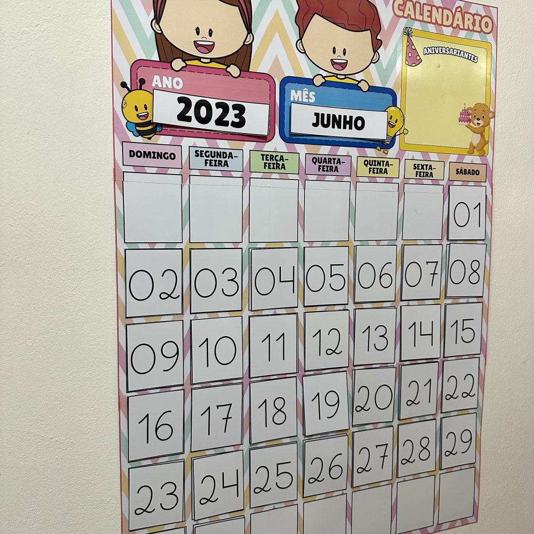 Calendário de parede.